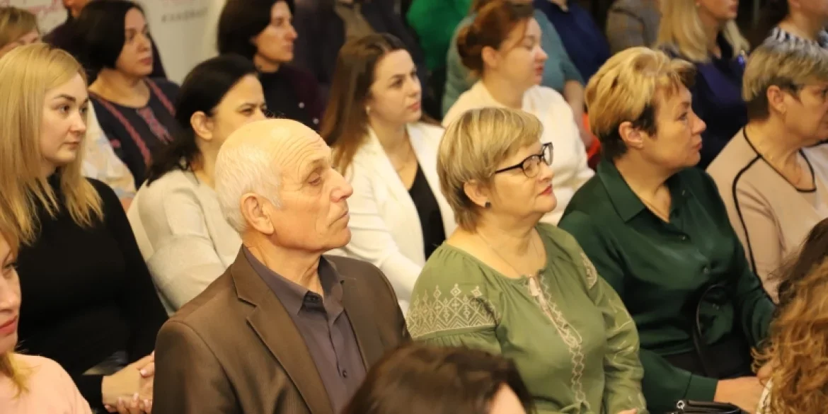 На Вінниччині презентували результати впровадження державної мови в закладах освіти