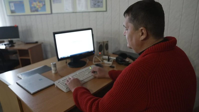 “Життя триває навіть у темряві”: як у Вінниці допомагають людям, які втратили зір “Життя триває навіть у темряві”: як у Вінниці допомагають людям, які втратили зір
