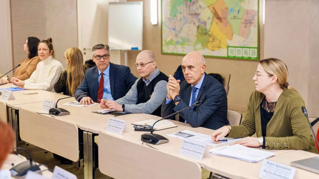 Вінниця стала учасницею проєкту «Фіскальне врядування для місцевого відновлення та відбудови (FG4R)» Вінниця стала учасницею проєкту «Фіскальне врядування для місцевого відновлення та відбудови (FG4R)»