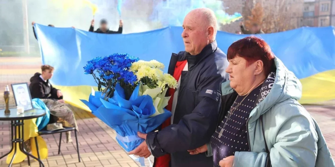 У Вінниці вшанували пам’ять полеглого на війні бійця КОРДа Богдана Щербаня У Вінниці вшанували пам’ять полеглого на війні бійця КОРДа Богдана Щербаня