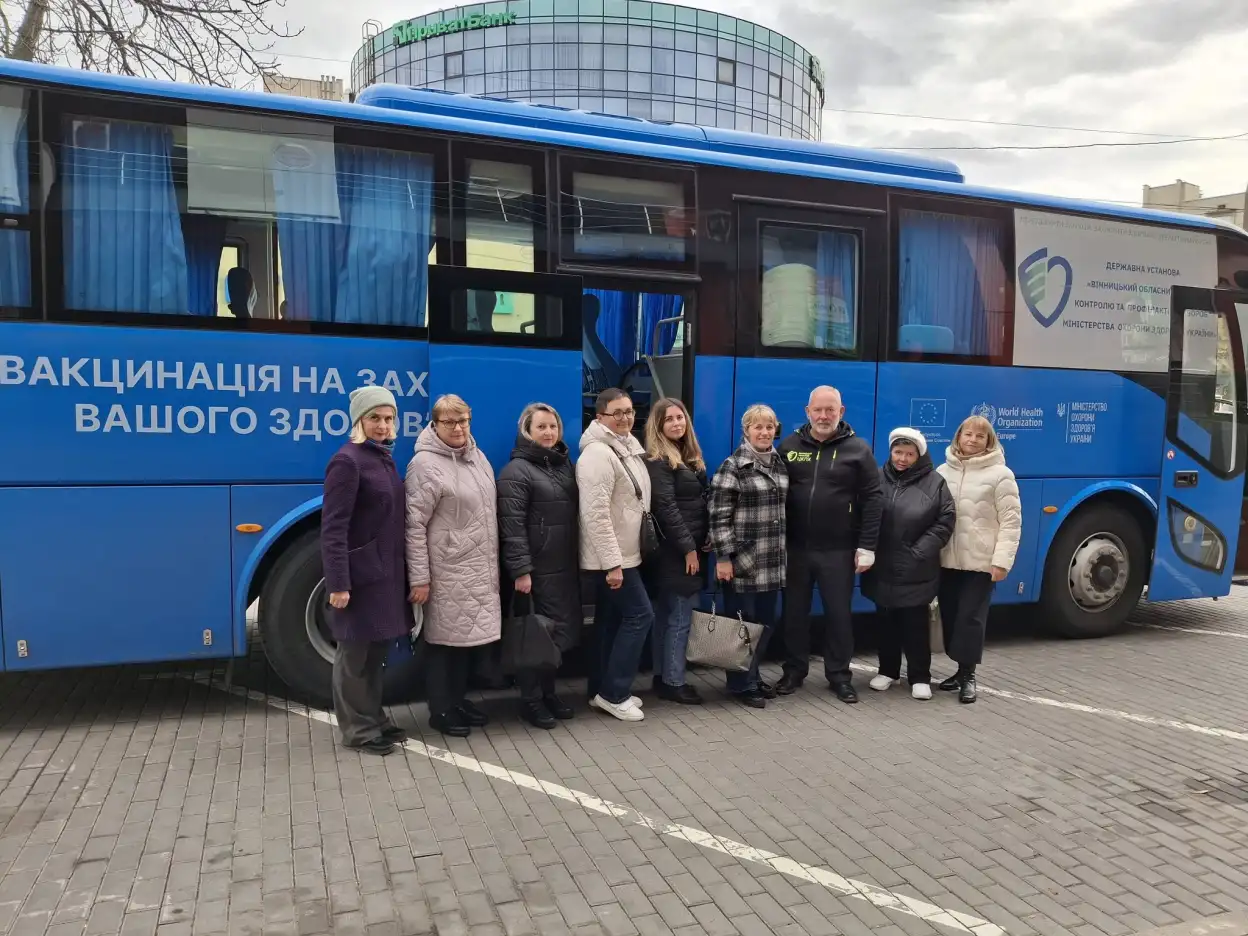 У центрі Вінниці знову працював мобільний вакцинобус