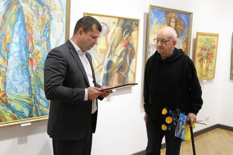 У Вінниці відкрилася персональна виставка заслуженого художника України У Вінниці відкрилася персональна виставка заслуженого художника України
