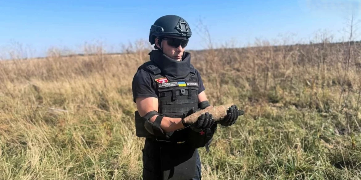 На Вінниччині сапери знищили 76-міліметровий артилерійський снаряд