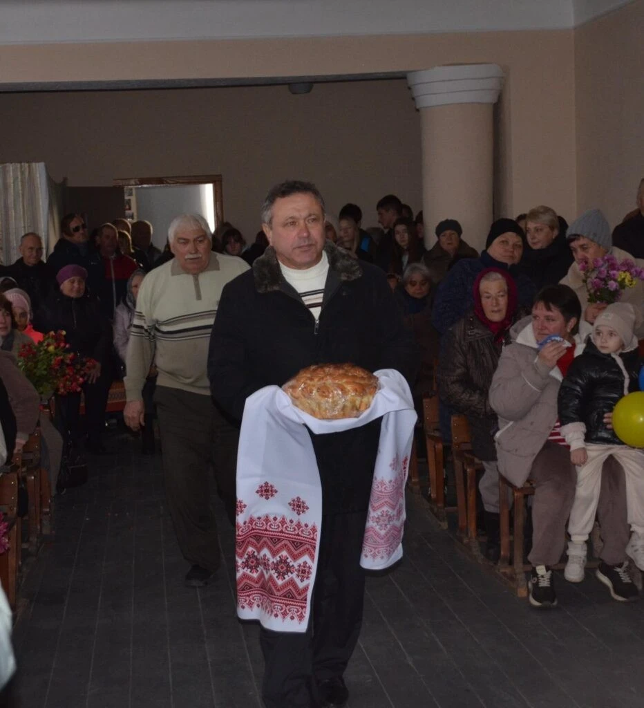 У Ямпільській громаді після двох років полону зустріли захисника У Ямпільській громаді після двох років полону зустріли захисника