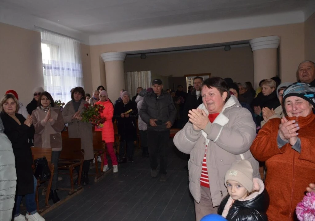 У Ямпільській громаді після двох років полону зустріли захисника У Ямпільській громаді після двох років полону зустріли захисника