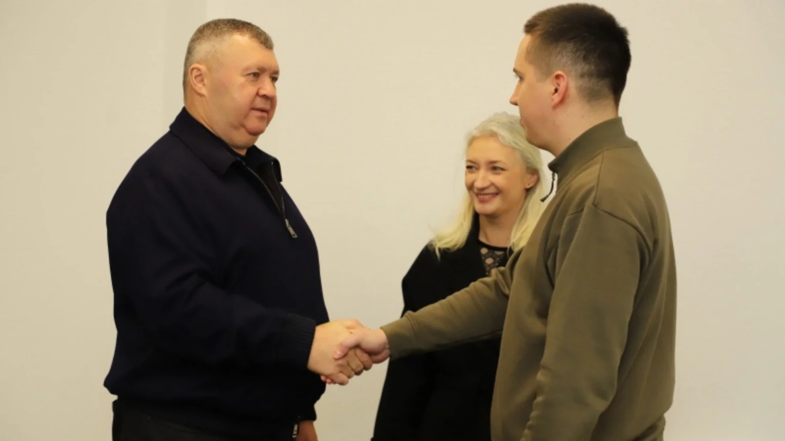 З Вінниччини — на передову: військовим передали «мавіки» DJI 3 Pr З Вінниччини — на передову: військовим передали «мавіки» DJI 3 Pr