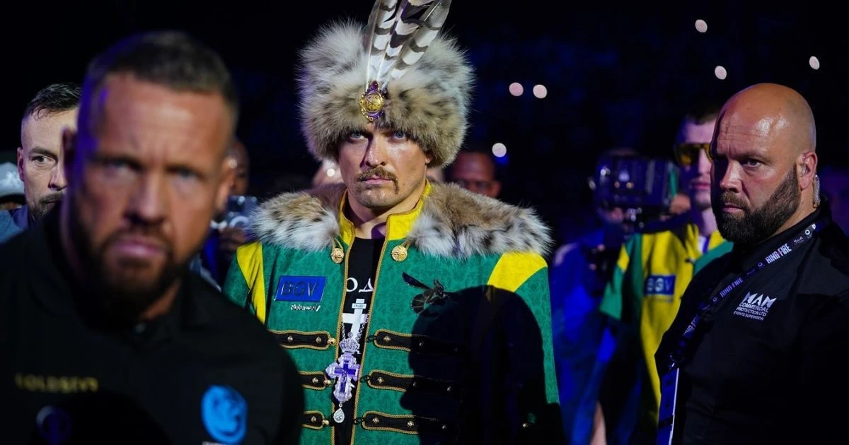 Усик дізнався своє місце у рейтингу найкращих боксерів світу, незалежно від вагової категорії, за версією The Ring