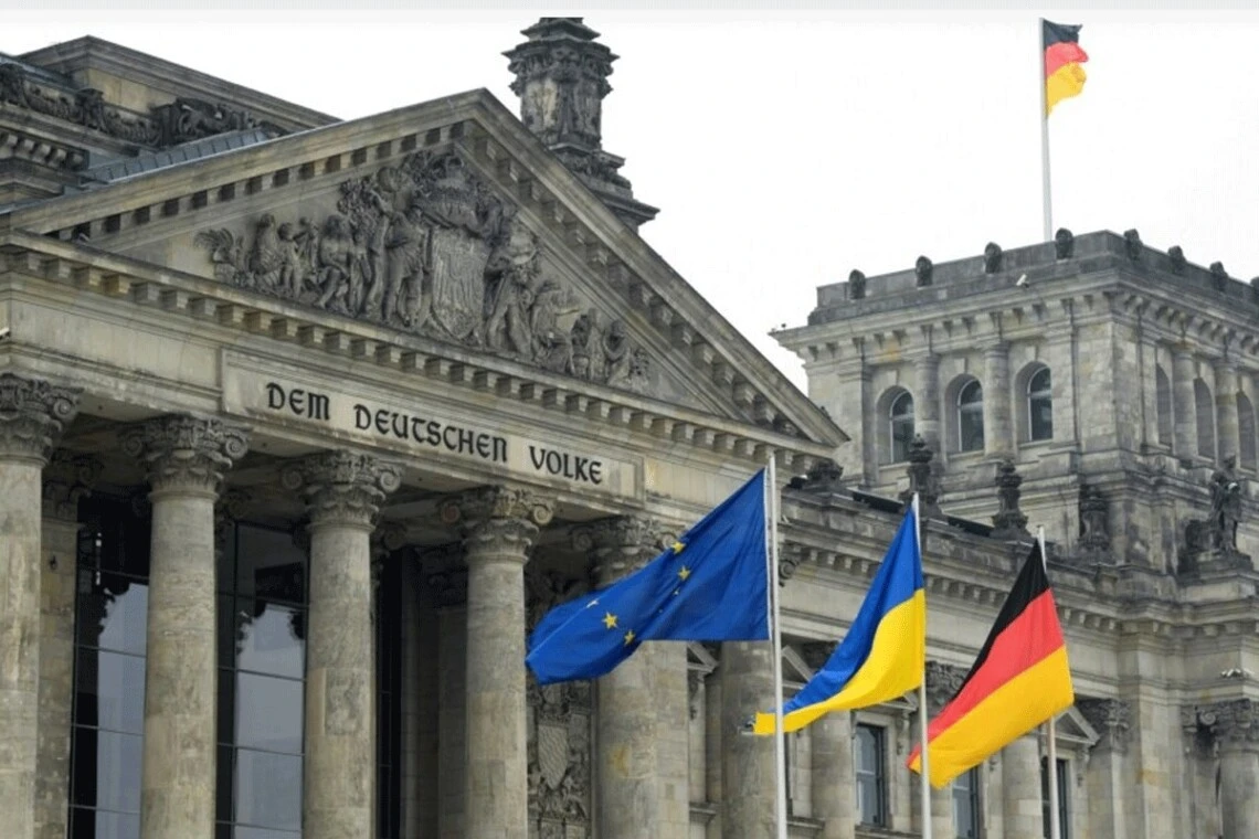 Німеччина представила інвестиційний план для оборони України