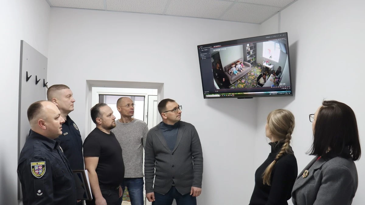 У Хмільнику та Крижополі поліція відкрила простори для безпечного спілкування з дітьми У Хмільнику та Крижополі поліція відкрила простори для безпечного спілкування з дітьми