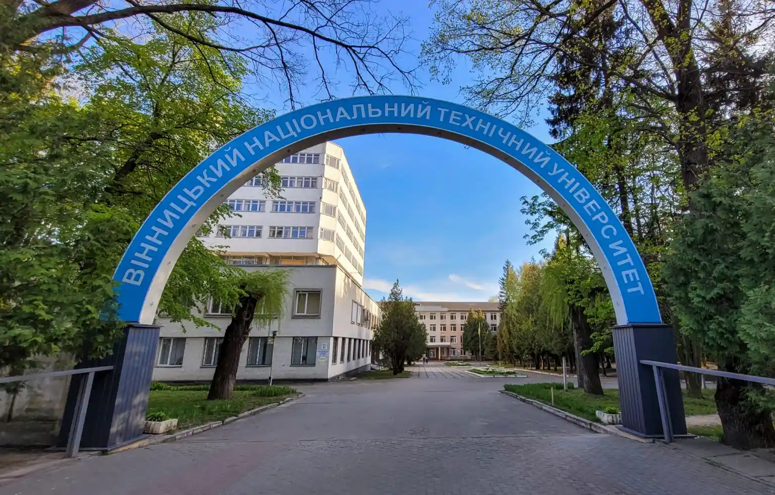 ВНТУ увійшов до числа найзатребуваніших університетів країни за версією UNIRANKS