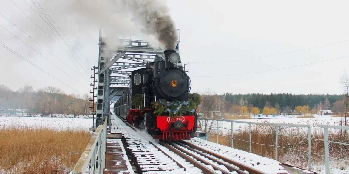 Ретро-поїзд і дух вузькоколійки: вінничан кличуть у ранкову мандрівку до Гайворона
