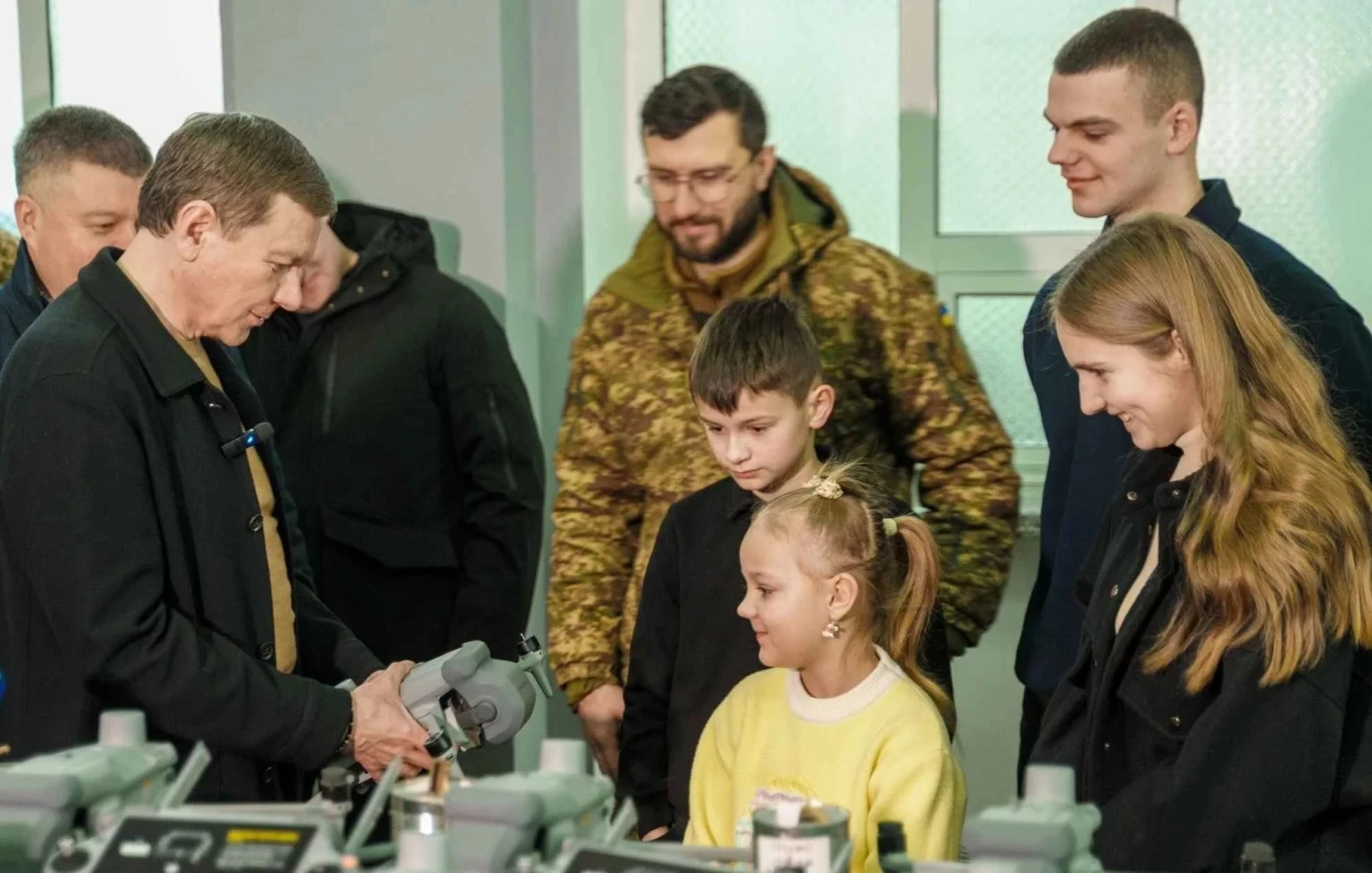 Від технологій до дитячого тепла: Вінниця передала чергову партію допомоги бригаді «Червона калина»
