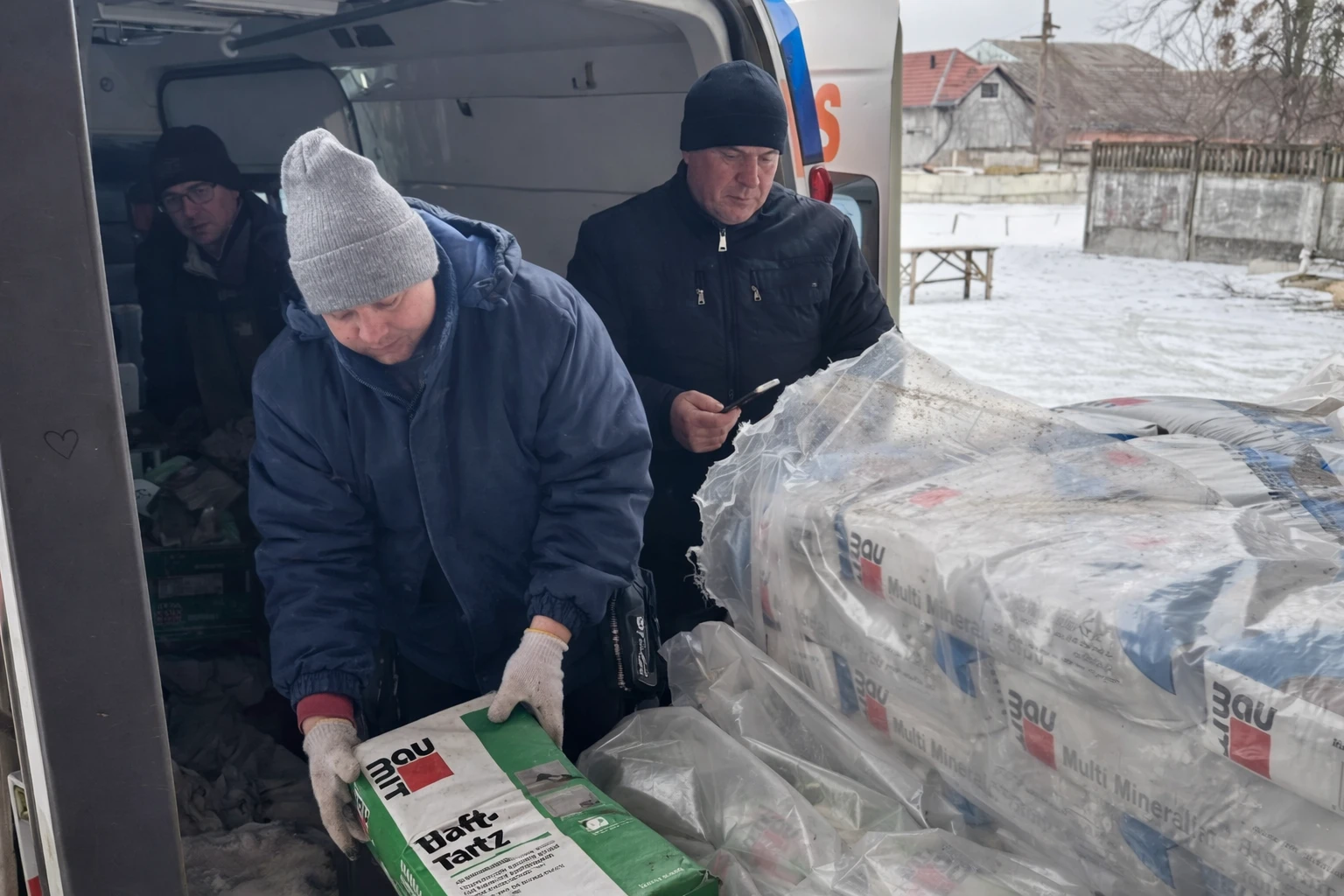 Будівельне підкріплення з Німеччини: до Вінниці доставили 22 тонни спецвантажу