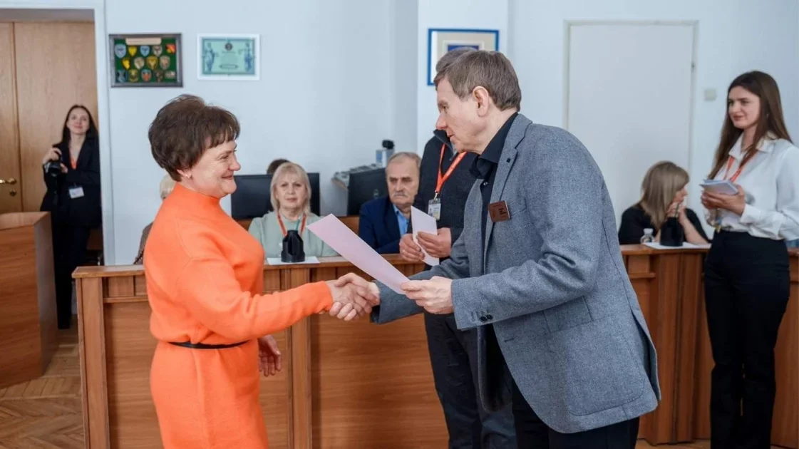 Вінниця дякує за тепло і світло: мерія відзначила героїв комунального фронту