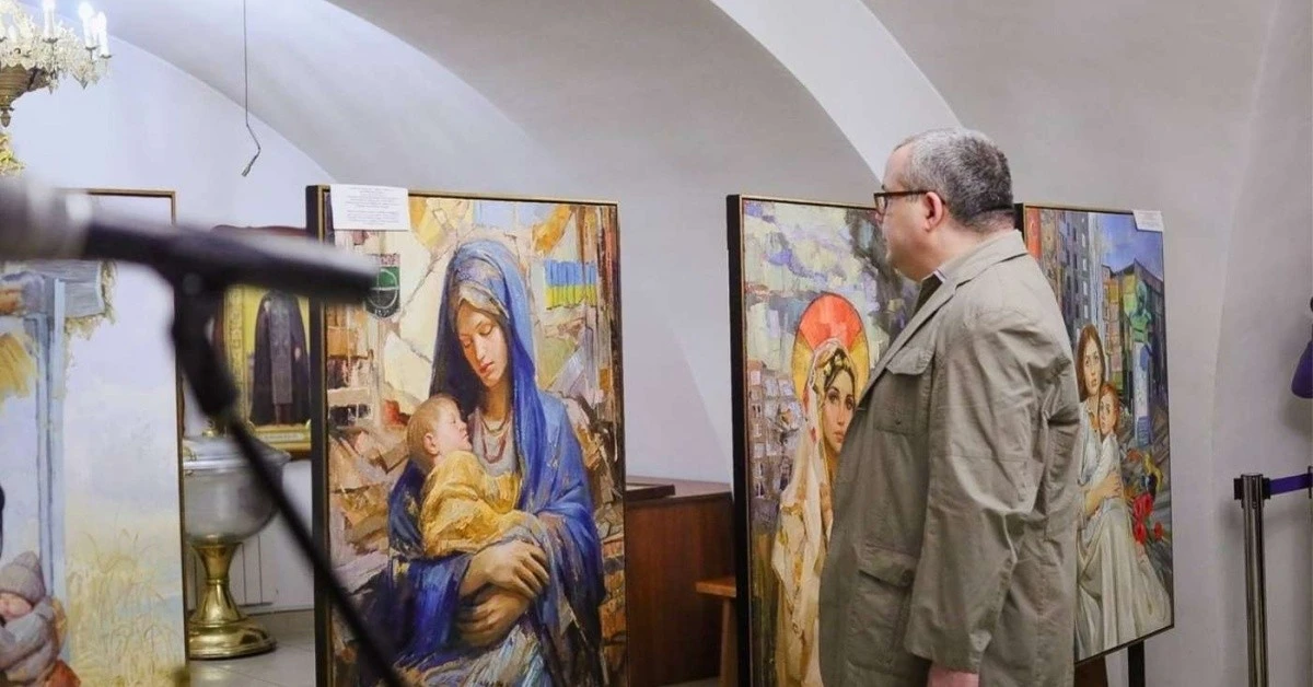 Образи незламності: у вінницькому соборі презентували проєкт Володимира Козюка