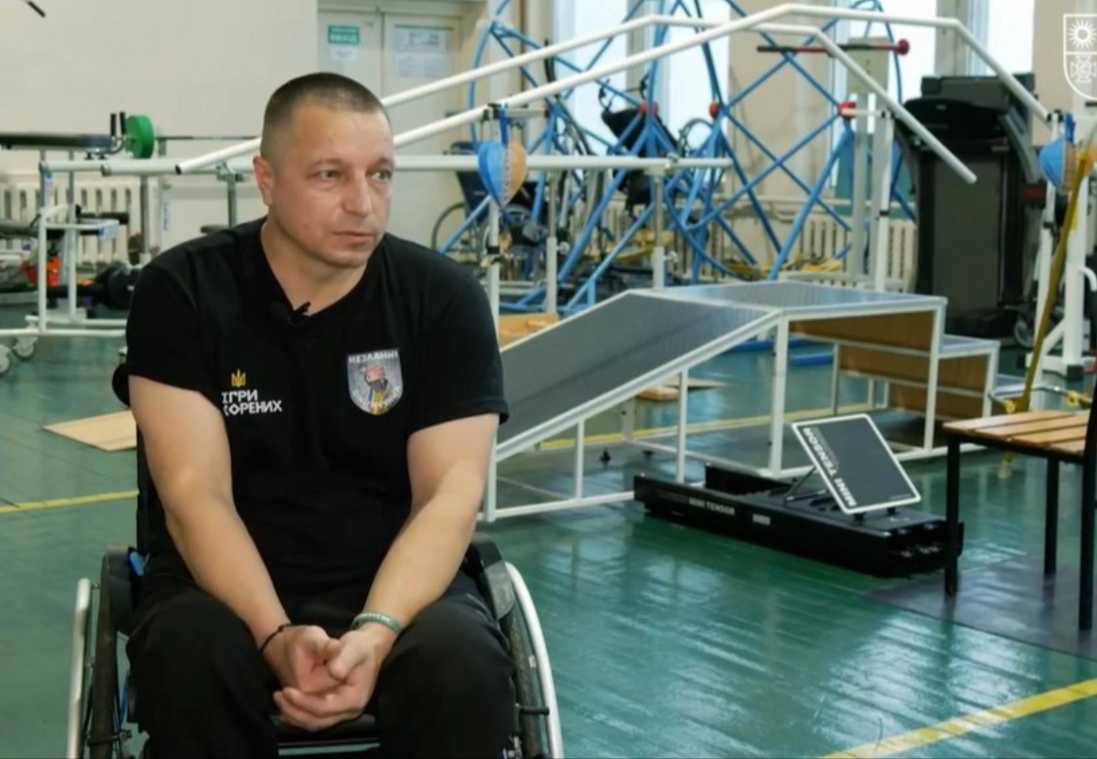 Дворазовий успіх на тенісному корті: вінницький боєць завоював нове срібло на ветеранських змаганнях