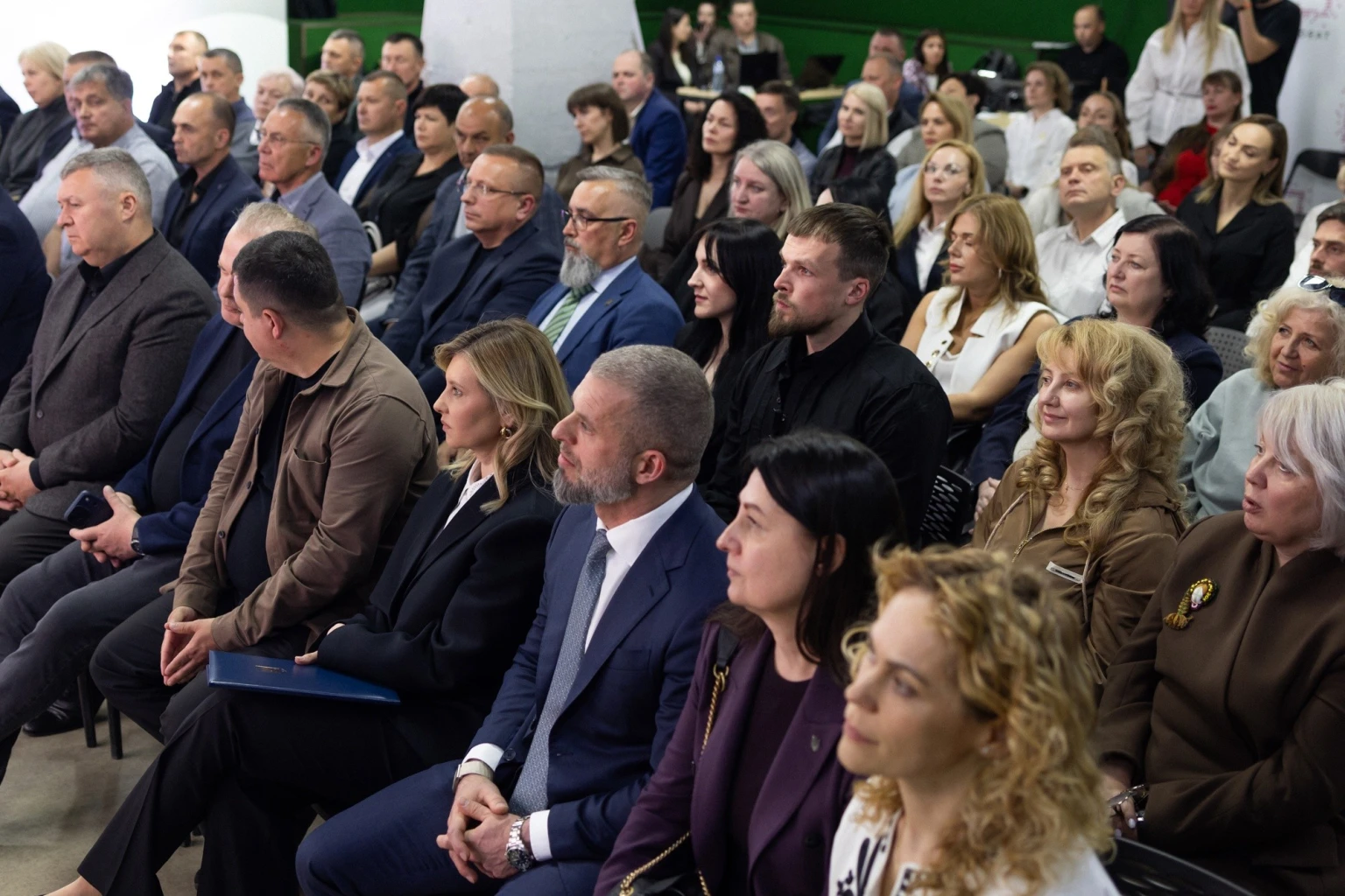 Безбар’єрність на практиці: Олена Зеленська оцінила інклюзивні проєкти Вінниччини