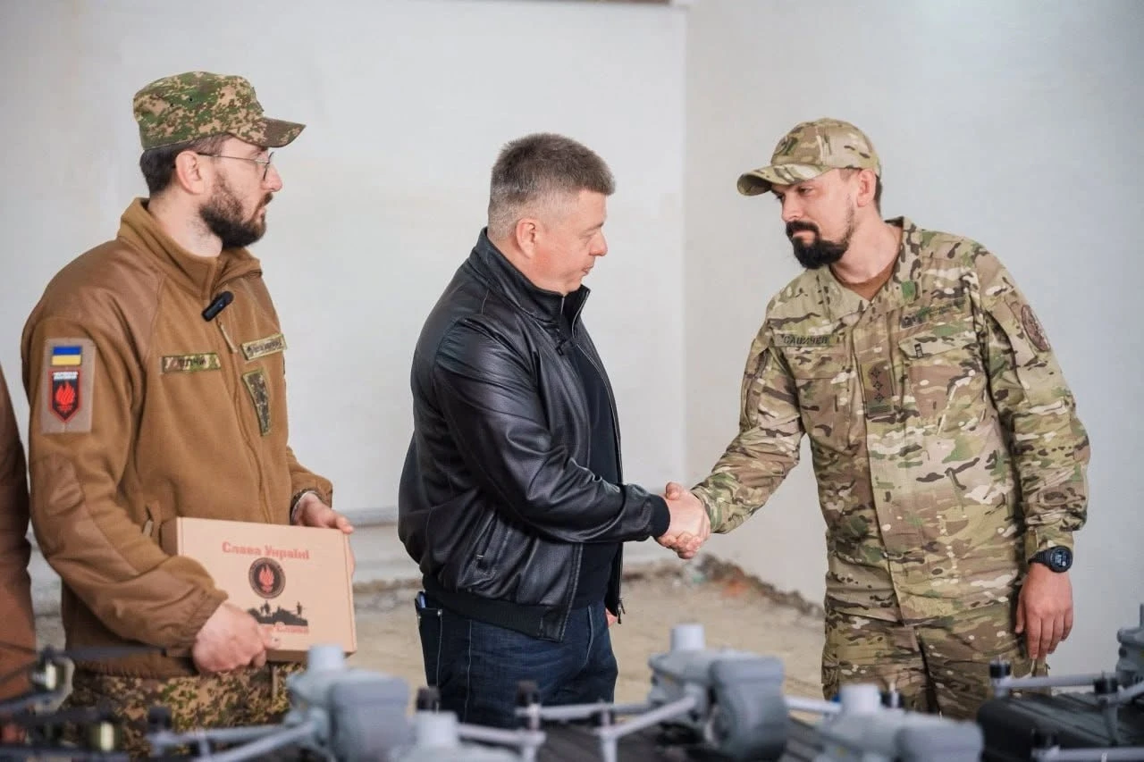 Вінниця передала велику партію дронів для «Червоної калини»