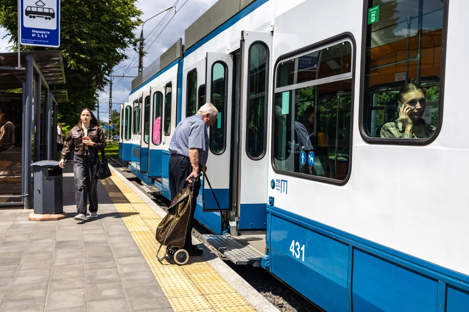 Вінницькі майстри оновили черговий трамвай Tram2000