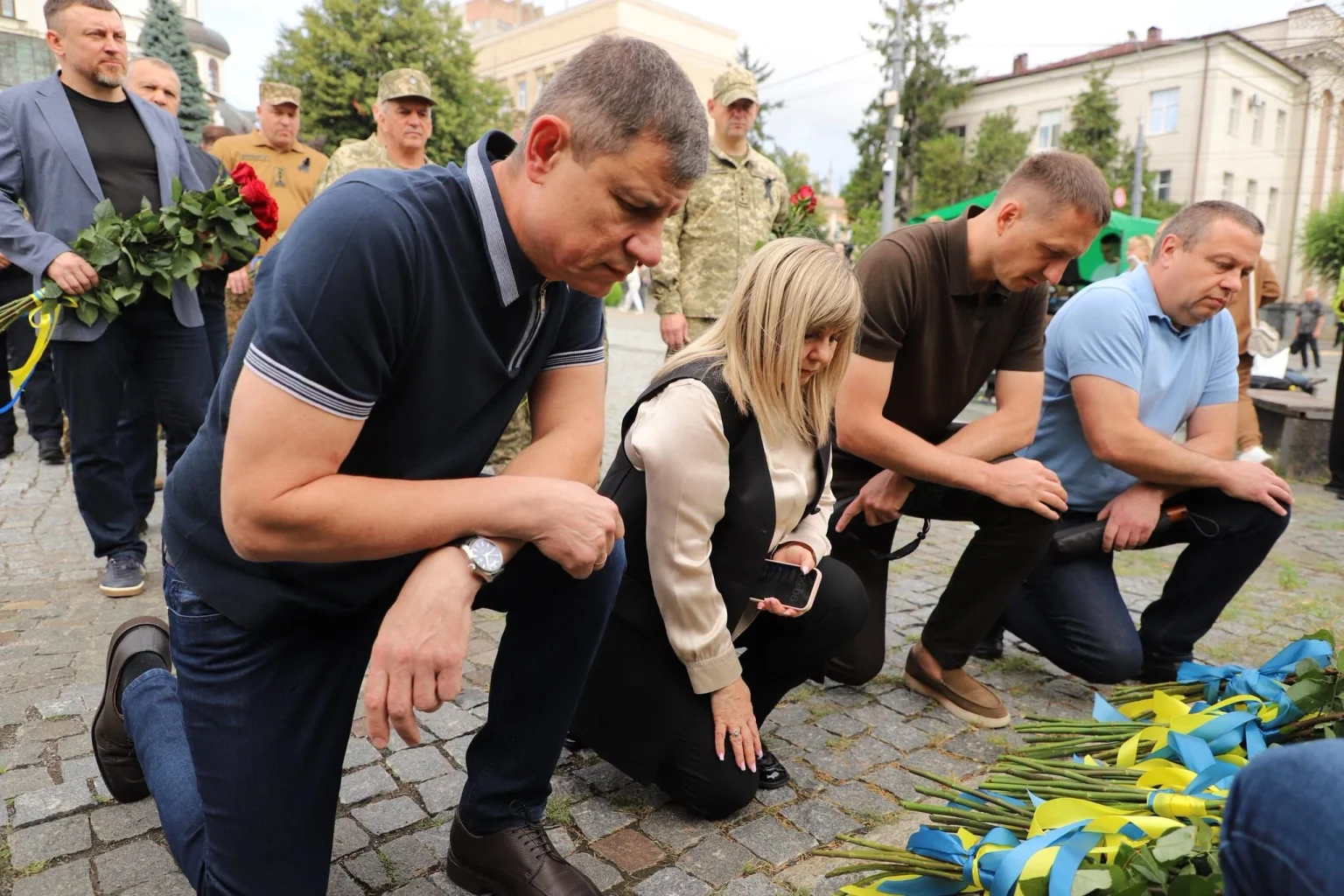 У Вінниці поклали квіти на честь українців, які загинули або були страчені в полоні